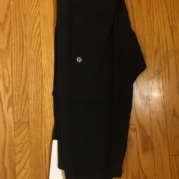 Lululemon Speed Up Tight 28” *Full On Luxtreme - Picture 2 of 4